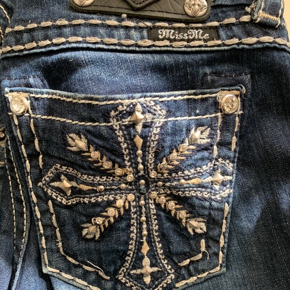 Miss Me Jeans, size 26 - Picture 3 of 6